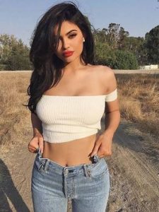 Kylie Jenner baby girl